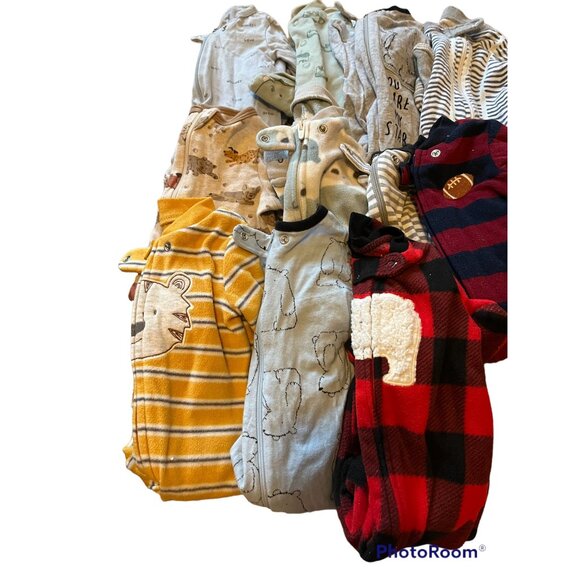 11 0 - 3 Month Baby Sleepers Bundle Lot of 3 Month Zipper and Button Sleepers - Picture 4 of 5